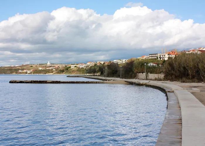 With Parking Space - Miocici, Zadar - 25034 Apartment *